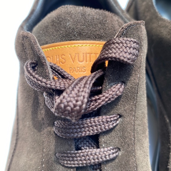 LOUIS VUITTON AUTHENTIC MEN’S VINTAGE SNEAKERS.EUC..USED ONLY ONCE! (LIKE NEW) - Picture 4 of 9